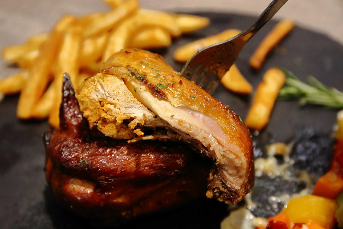 【食。新莊】公主病義大利餐廳〜新莊義式料理吃到飽。新一代網美聚集地,義大利麵、披薩、甜點無限享用,只要359起CP破表!