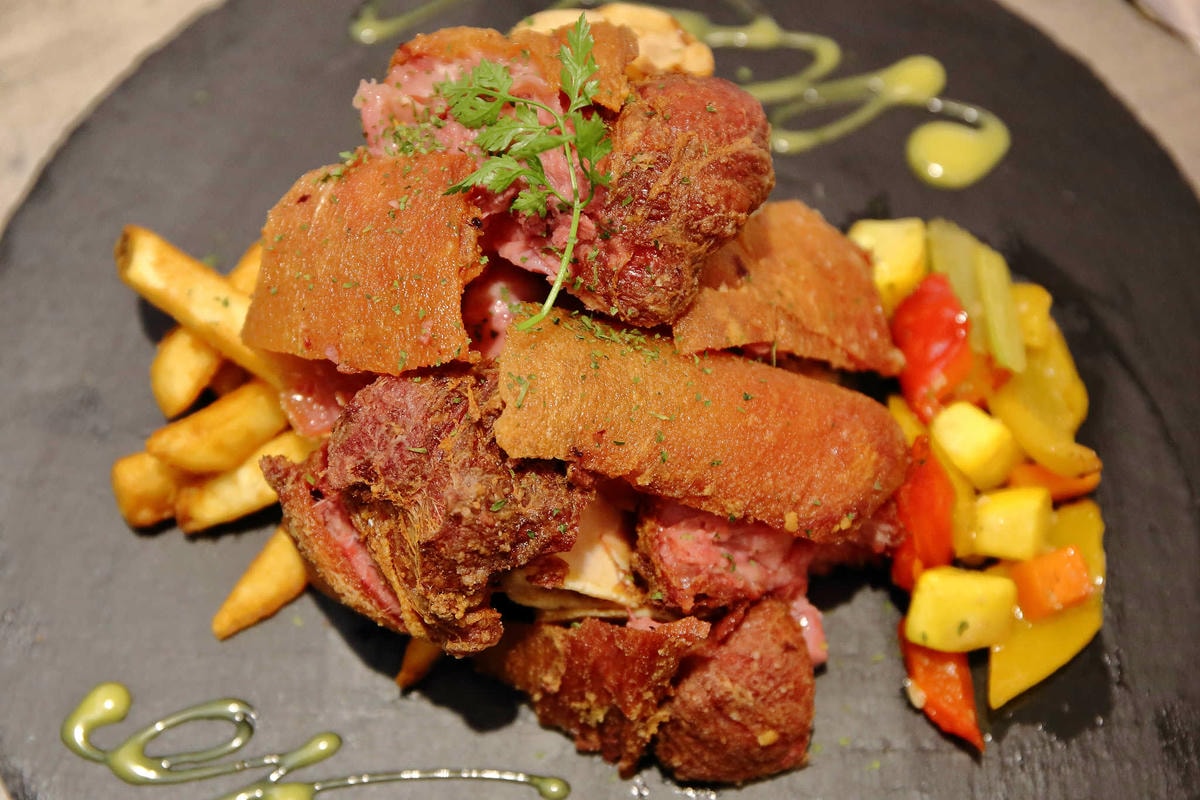 【食。新莊】公主病義大利餐廳〜新莊義式料理吃到飽。新一代網美聚集地,義大利麵、披薩、甜點無限享用,只要359起CP破表!