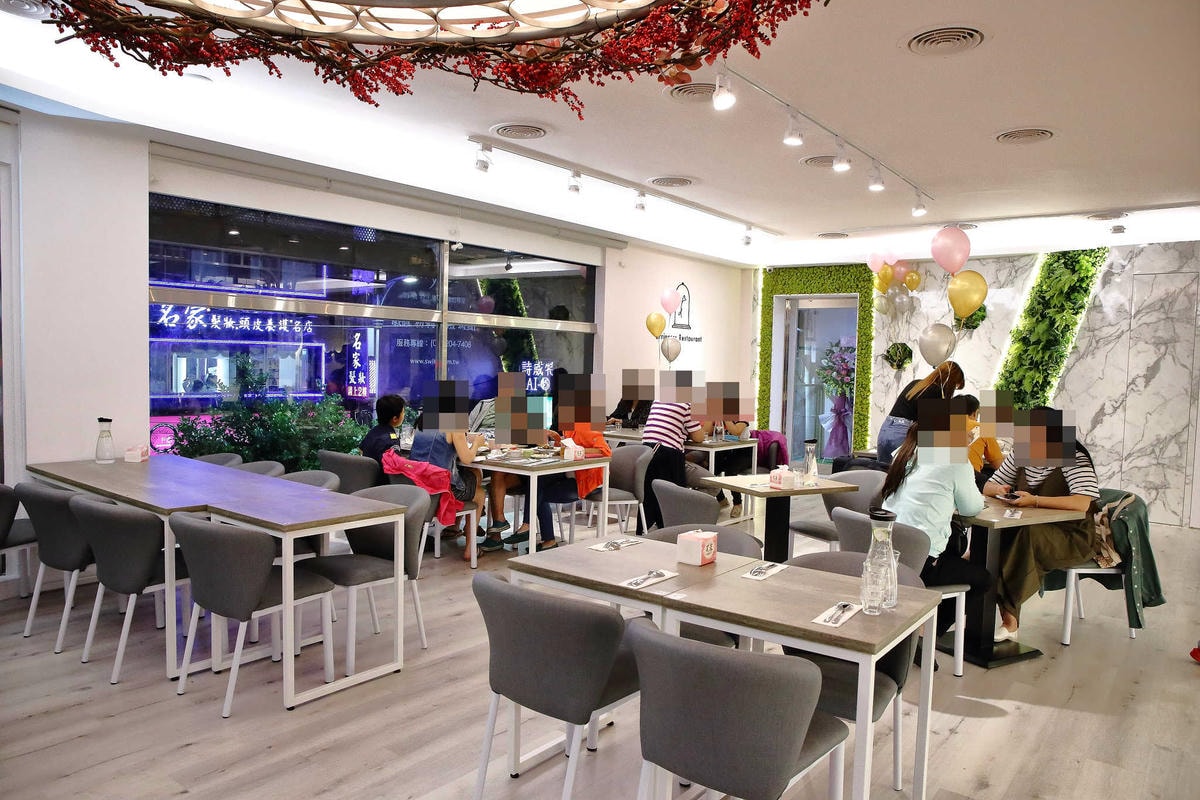 【食。新莊】公主病義大利餐廳〜新莊義式料理吃到飽。新一代網美聚集地,義大利麵、披薩、甜點無限享用,只要359起CP破表!