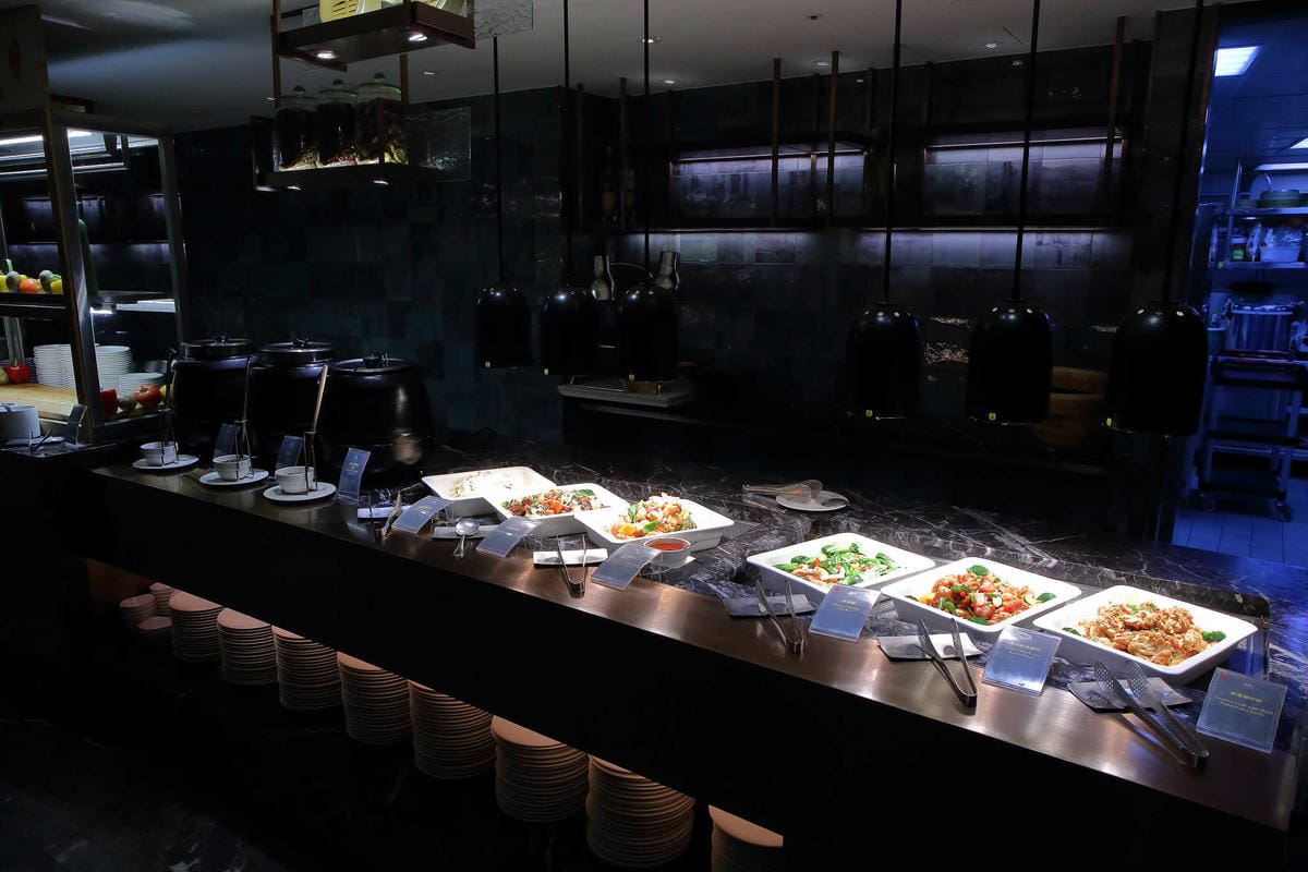 【食。台北】王朝大酒店SUNNY BUFFET〜耗資億元全新打造，CP值超高吃到飽Buffet，生日爽爽呷好料，當日壽星免費！