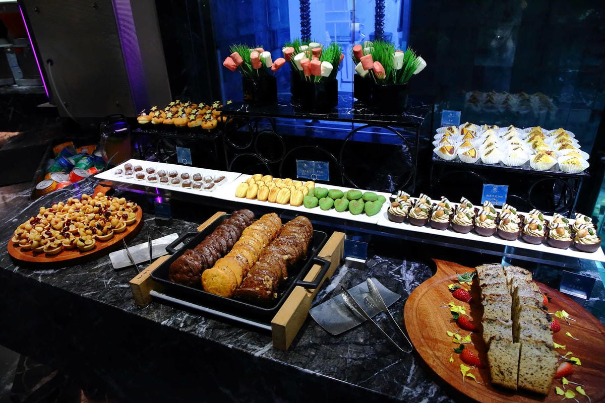 【食。台北】王朝大酒店SUNNY BUFFET〜耗資億元全新打造，CP值超高吃到飽Buffet，生日爽爽呷好料，當日壽星免費！