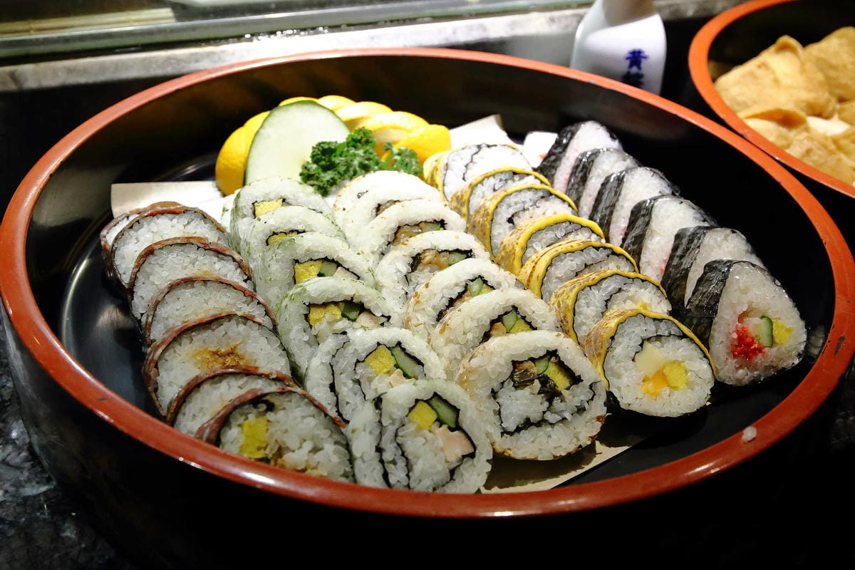 【食。台北】王朝大酒店SUNNY BUFFET〜耗資億元全新打造，CP值超高吃到飽Buffet，生日爽爽呷好料，當日壽星免費！