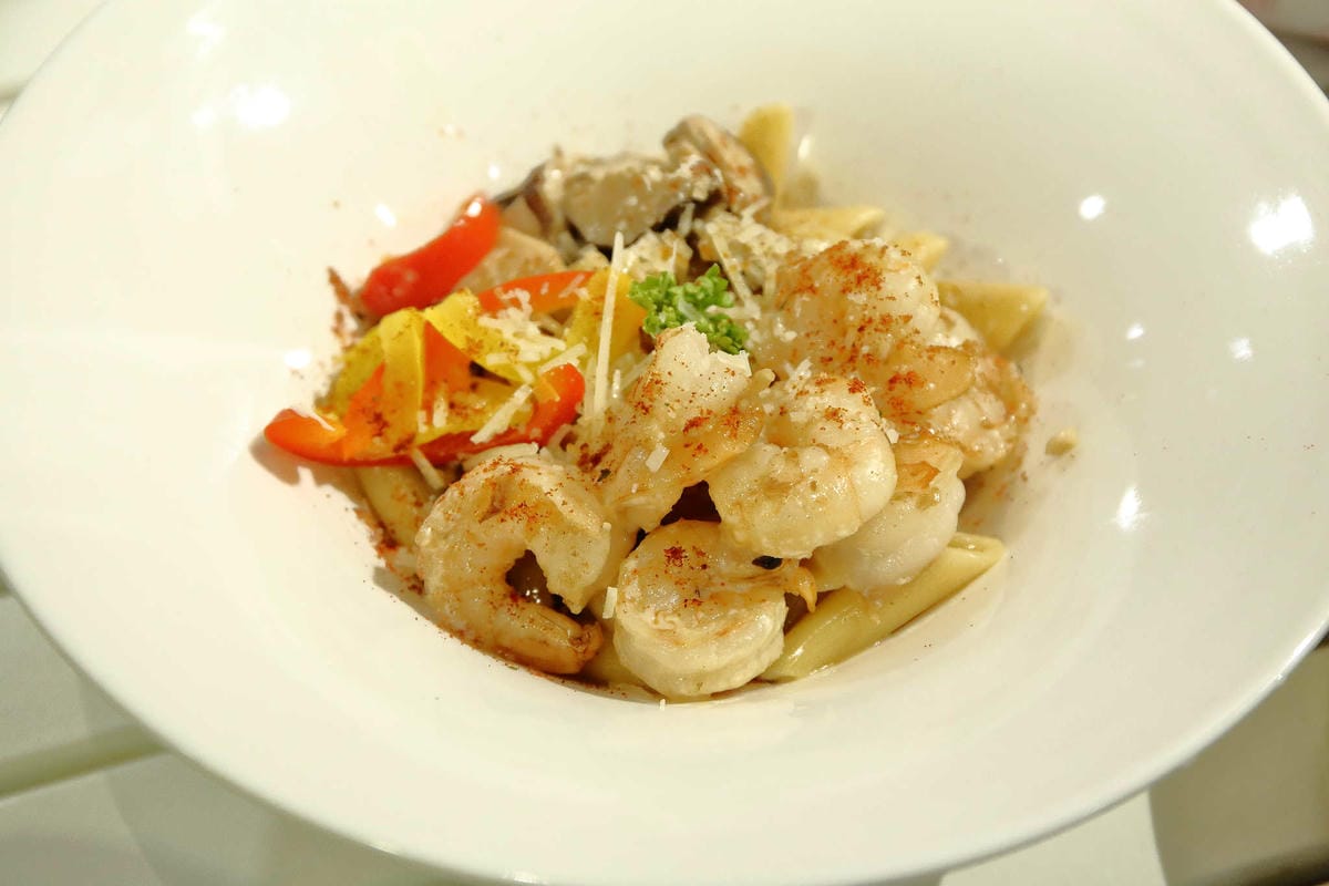 【食。永和】豐宇親子寵物友善餐廳〜永和親子寵物餐廳/義大利麵。180度絕佳視野、全天候早午餐、兒童遊戲區，媽寶聚會最佳地點(已歇業)