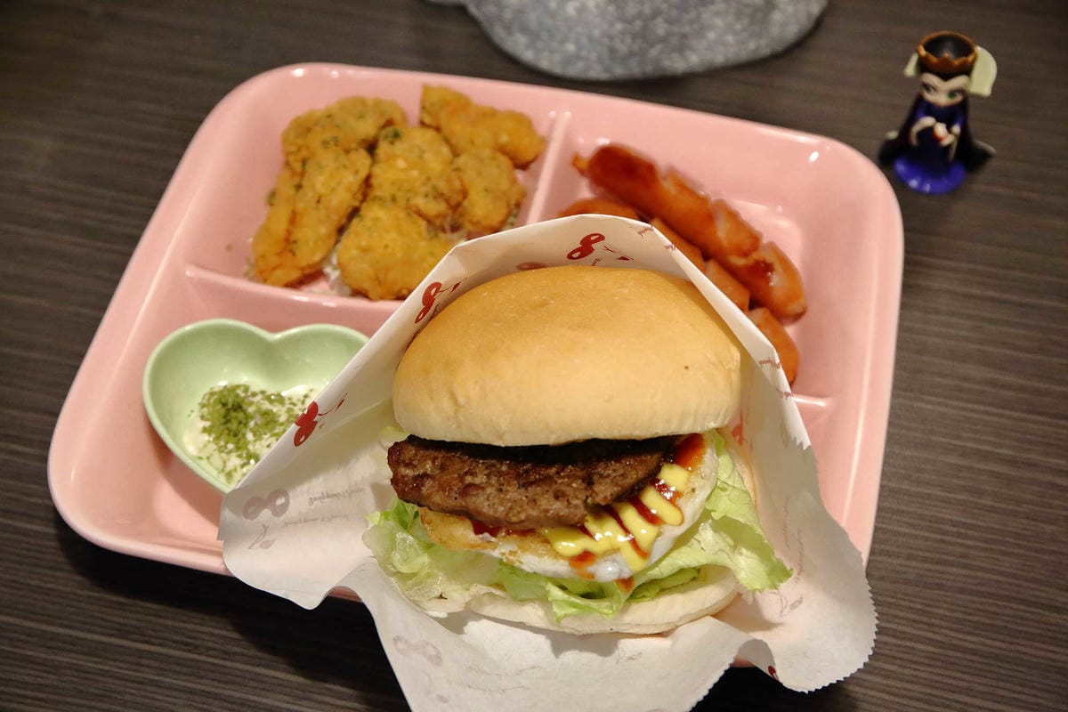 【食。板橋】詠樂屋煎炸餃社〜打拋豬、洋蔥牛肉蛋餅你吃過嗎？激推超好吃手工蛋餅，不吃會後悔…蛋餅控必吃千萬別錯過！