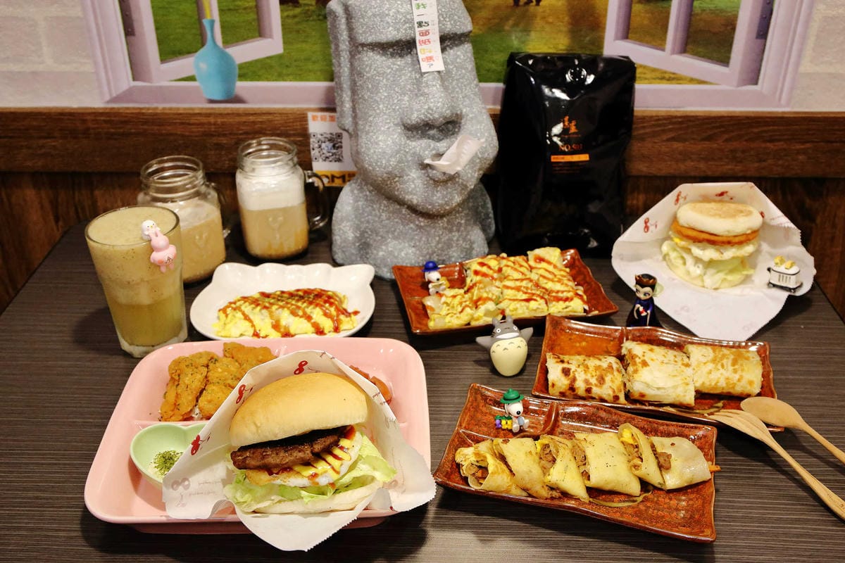 【食。板橋】詠樂屋煎炸餃社〜打拋豬、洋蔥牛肉蛋餅你吃過嗎？激推超好吃手工蛋餅，不吃會後悔…蛋餅控必吃千萬別錯過！