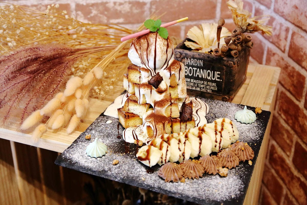 【食。桃園】SamCoffee山姆咖啡〜精緻手工甜點+療癒拉花，尋找工業風咖啡館，享受令人驚豔的美味！(已歇業)