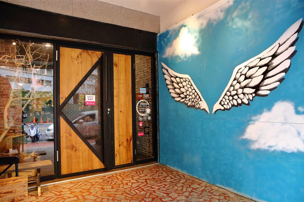 【食。桃園】SamCoffee山姆咖啡〜精緻手工甜點+療癒拉花，尋找工業風咖啡館，享受令人驚豔的美味！(已歇業)