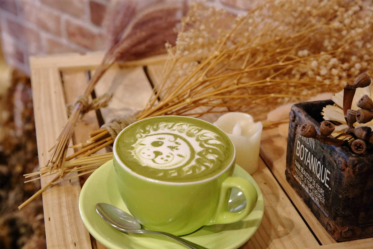 【食。桃園】SamCoffee山姆咖啡〜精緻手工甜點+療癒拉花，尋找工業風咖啡館，享受令人驚豔的美味！(已歇業)