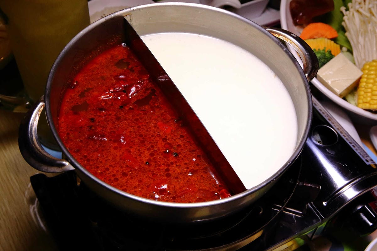 【食。永和】茶自點永和旗艦店〜56年級生記憶中的泡沫紅茶店，內行人才知道文青美食，餐點新選擇，包場包廂免費，聊天聚餐好所在！(已歇業)