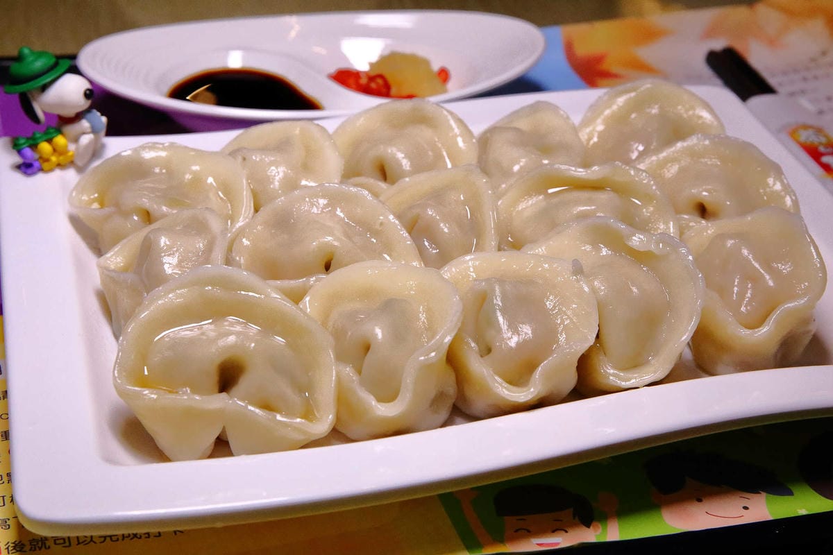 【食。永和】茶自點永和旗艦店〜56年級生記憶中的泡沫紅茶店，內行人才知道文青美食，餐點新選擇，包場包廂免費，聊天聚餐好所在！(已歇業)