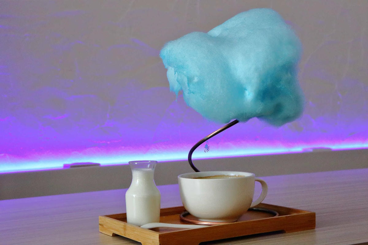 【食。八里】CREMA 93 CAFE〜希臘風海景咖啡廳,重機客最愛,輕食、義大利麵、咖啡、雲朵鬆餅,有吃有玩有美景!