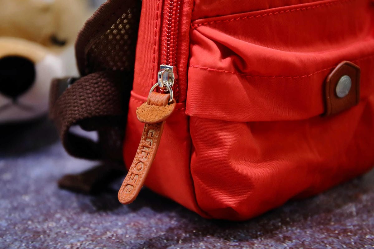 寵物用品狗寵物包2019 必買推薦！每天都好像跟寶貝穿一樣，tripose寵物背包，防潑水/顏色時尚活潑/四季好搭配，透氣又時尚！