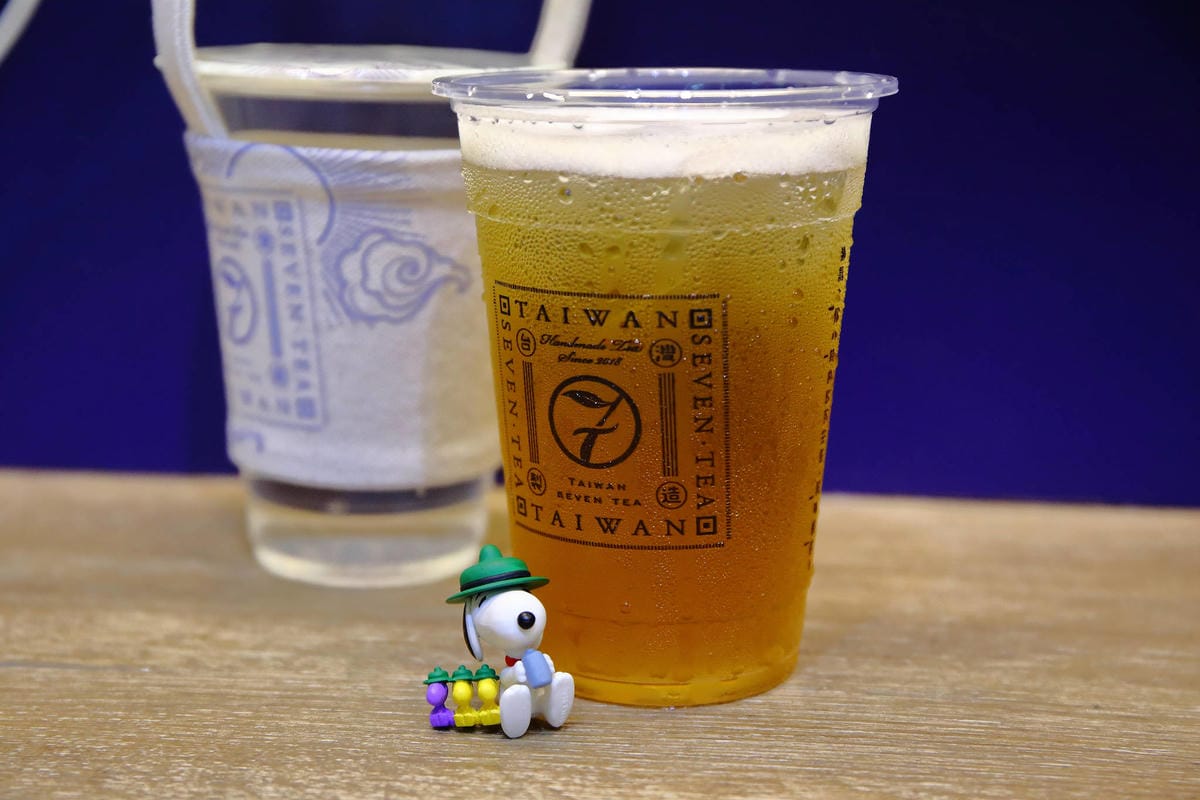 【食。台北】七盞茶seventea〜台北手搖飲料推薦！新生代茶飲，台灣茶的好味道，獨特醇厚又芬香，絕對讓人一喝上癮！