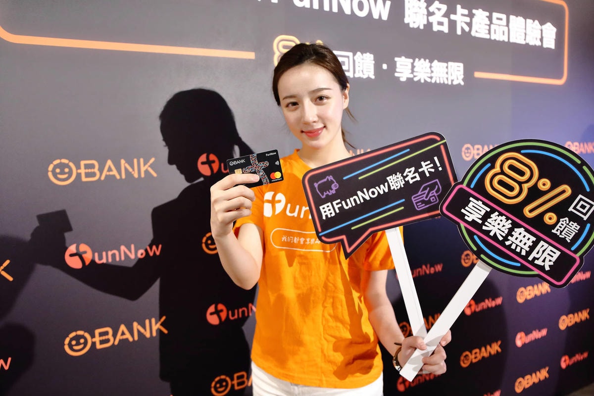 【首都牛排館】法式高級牛排竟然500有找?用餐宛若置身宮廷!(文末附吃喝玩樂APP/享樂神卡推薦)