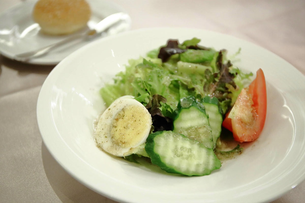 【首都牛排館】法式高級牛排竟然500有找?用餐宛若置身宮廷!(文末附吃喝玩樂APP/享樂神卡推薦)