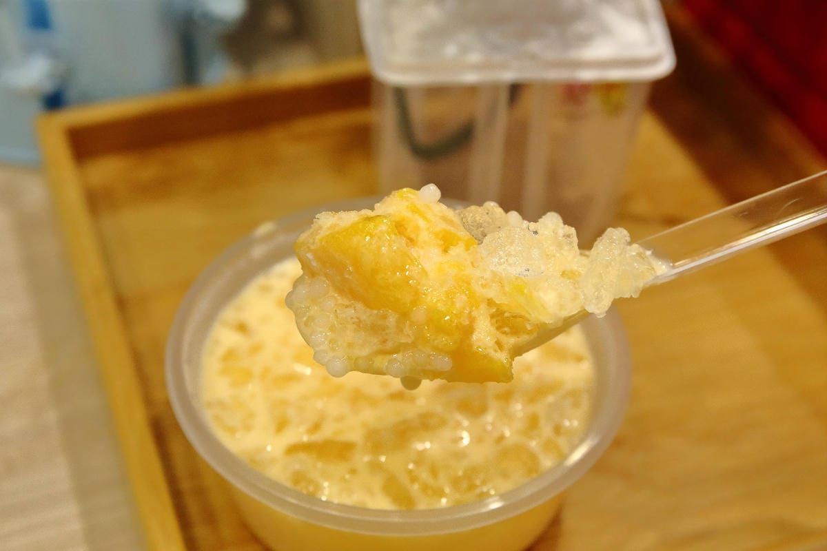 【食。台北】糖朝甜品舖The Sweet Dynasty〜台北101美食街新開幕！香港甜品的逆襲，好喝好拍好好玩的手搖飲，每一杯都想喝！