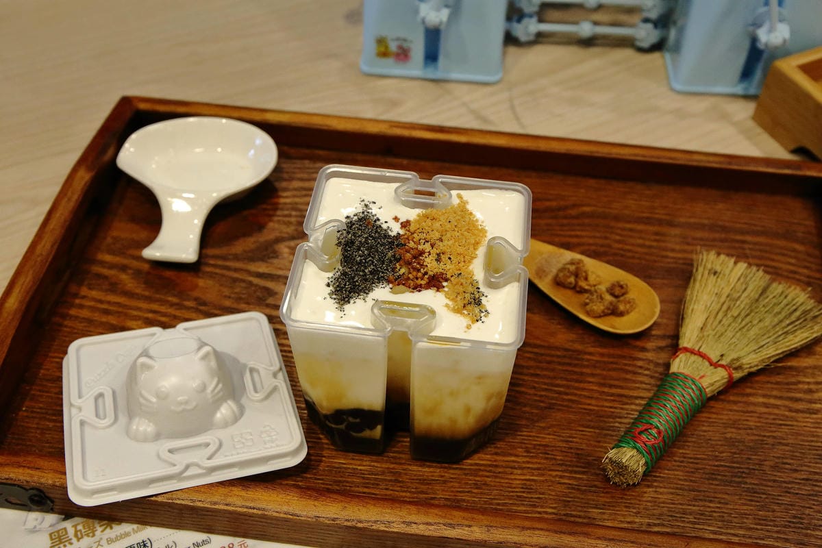 【食。台北】糖朝甜品舖The Sweet Dynasty〜台北101美食街新開幕！香港甜品的逆襲，好喝好拍好好玩的手搖飲，每一杯都想喝！