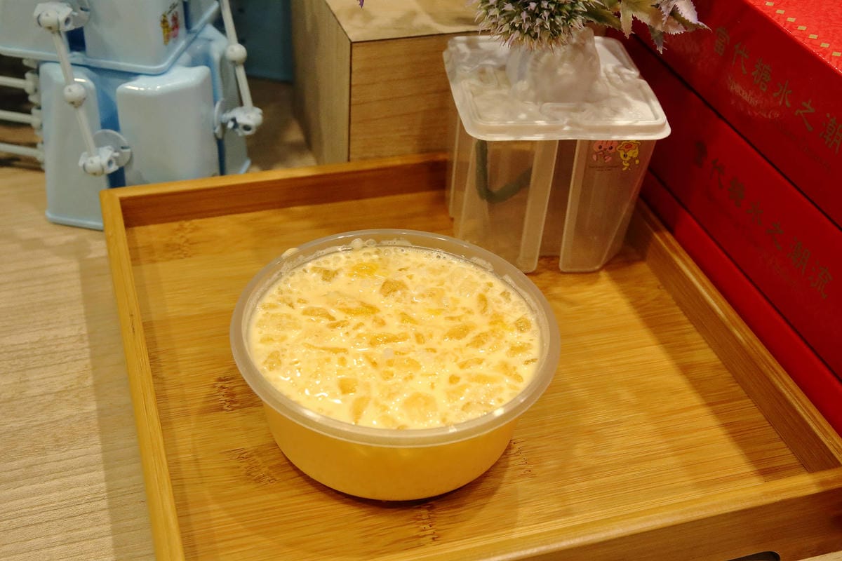 【食。台北】糖朝甜品舖The Sweet Dynasty〜台北101美食街新開幕！香港甜品的逆襲，好喝好拍好好玩的手搖飲，每一杯都想喝！