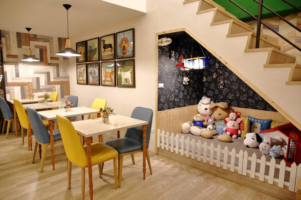 【食。新竹】私嚐の吃飯〜新竹寵物友善餐聽。份量豪邁、創意十足的丼飯一吃就上癮！(寵物可落地+寵物餐)