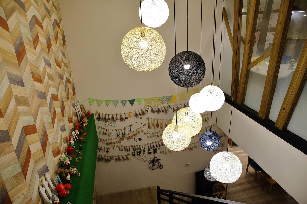 【食。新竹】私嚐の吃飯〜新竹寵物友善餐聽。份量豪邁、創意十足的丼飯一吃就上癮！(寵物可落地+寵物餐)