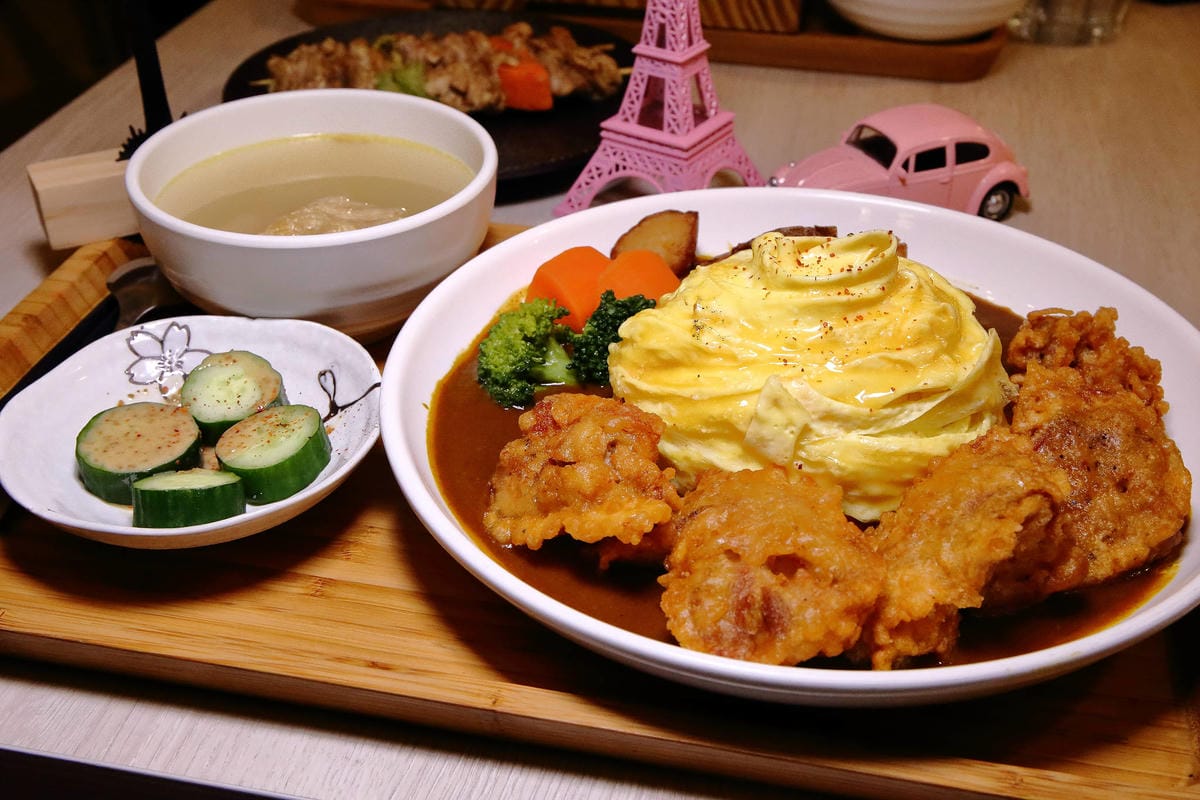 【食。新竹】私嚐の吃飯〜新竹寵物友善餐聽。份量豪邁、創意十足的丼飯一吃就上癮！(寵物可落地+寵物餐)