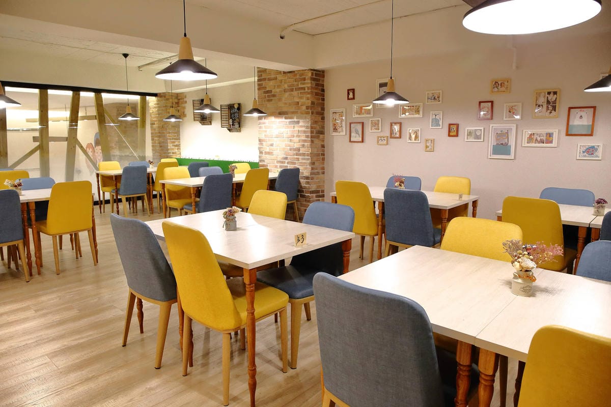 【食。新竹】私嚐の吃飯〜新竹寵物友善餐聽。份量豪邁、創意十足的丼飯一吃就上癮！(寵物可落地+寵物餐)