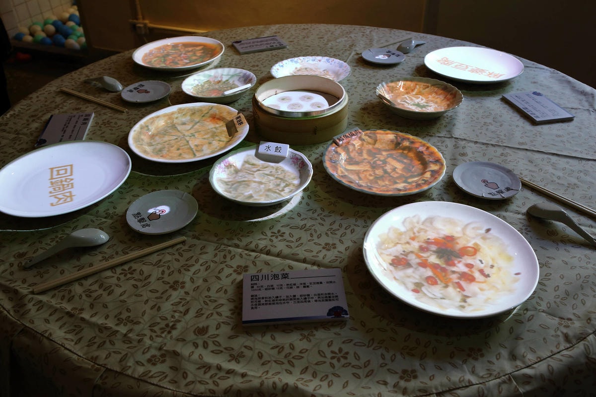 【遊。三重】空軍三重一村〜重新開園!重現空軍眷村,無料參觀親子活動,IG熱門打卡景點白天晚上都好拍照!