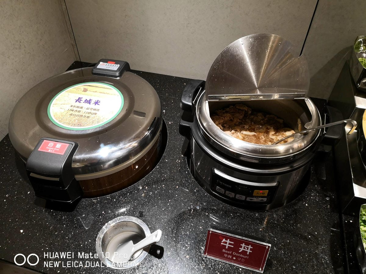 【食。萬華】東吉水產超市火鍋〜新開幕！萬華也有超市火鍋了，自助吧吃到飽，想吃什麼自己挑選！(已歇業)