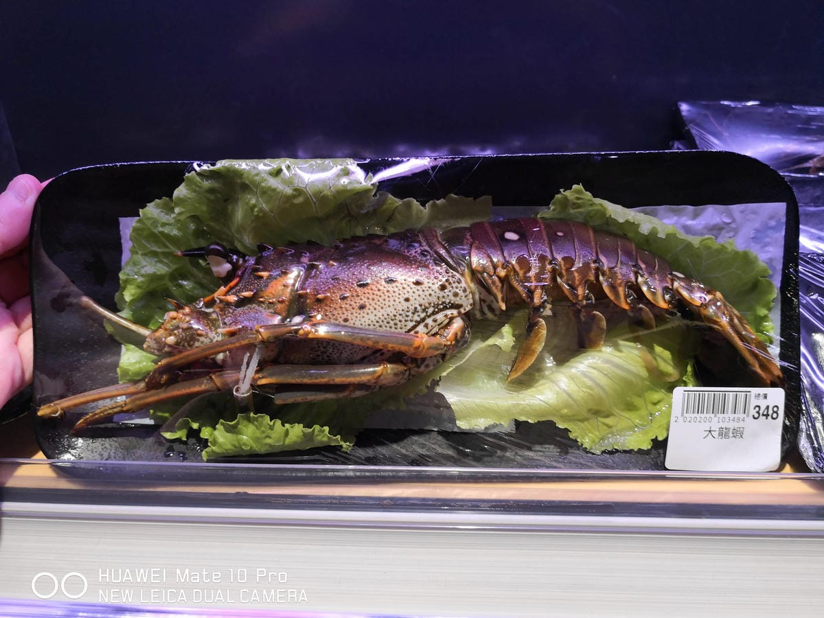 【食。萬華】東吉水產超市火鍋〜新開幕！萬華也有超市火鍋了，自助吧吃到飽，想吃什麼自己挑選！(已歇業)