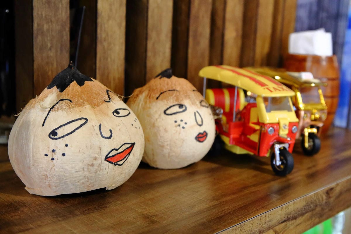 【食。台北】Coco Brother 椰兄-南京店〜新開幕！一秒飛到泰國！嘟嘟車美食之旅，泰酸泰辣泰好吃！（寵物友善餐聽）