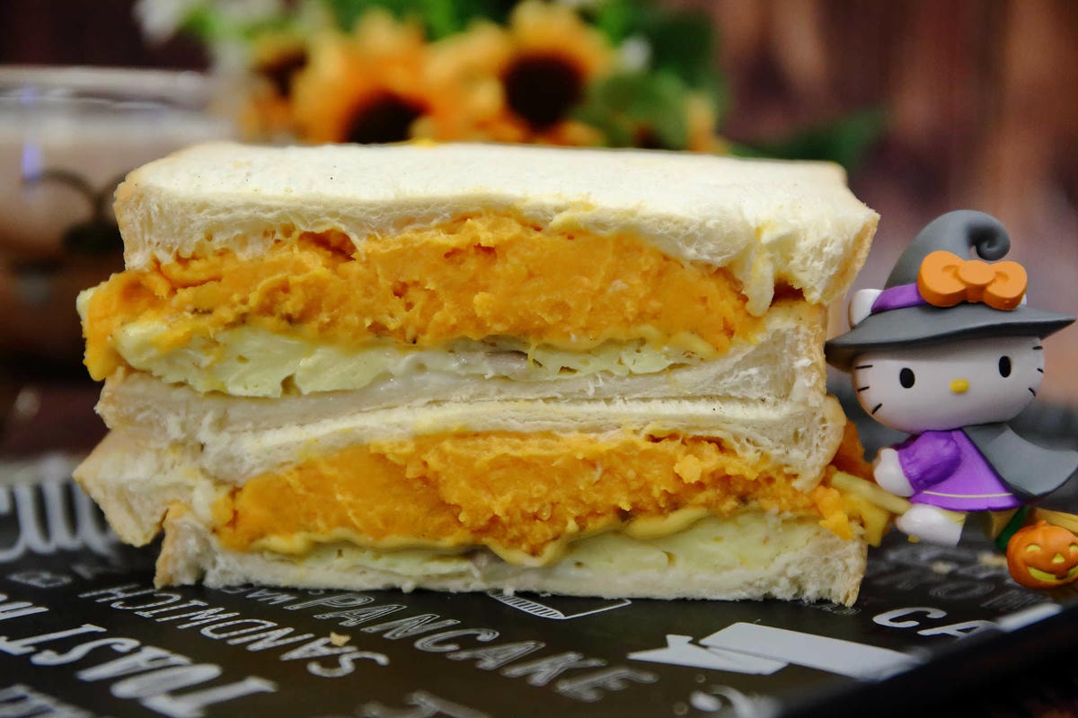 【食。中和】EVERYDAY CAFE廟口店〜現做吐司專賣。美好的早餐從這裡開始,爆量內餡每一口都大滿足!