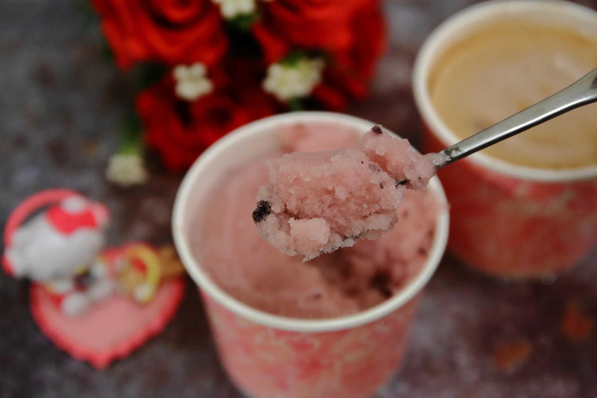 【食。三重】林太太手工石烤披薩貳號店-三重店〜蘆洲人氣PIZZA開來三重啦!還有「隱藏美食」 炸雞、泡泡冰,不管等多久就是要吃到!