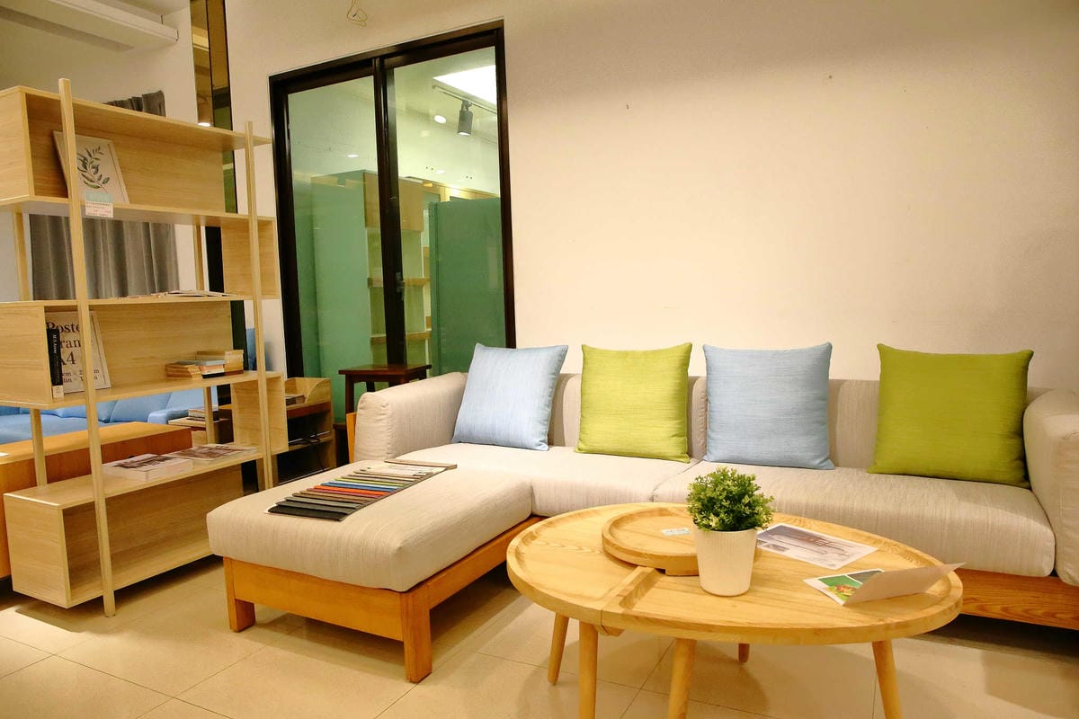 【苗栗家具店推薦】億家具批發倉庫〜過年除舊布新，採購尋寶趁現