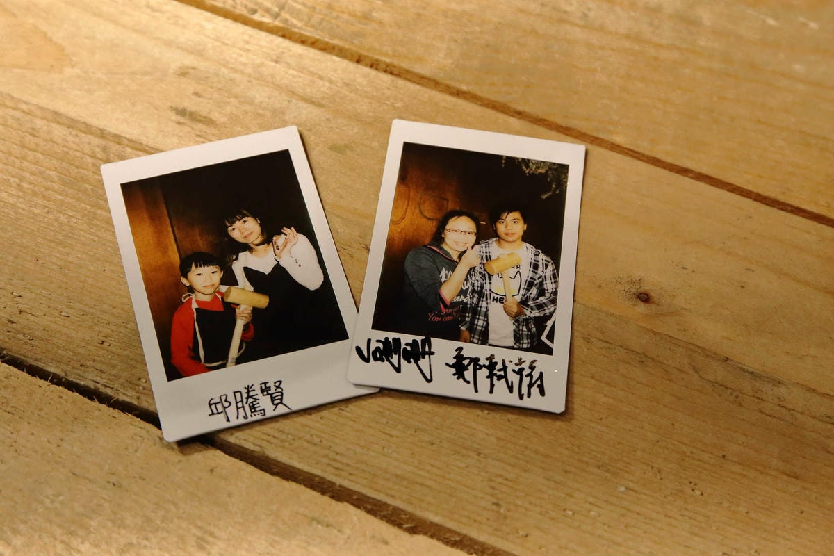 【台北親子手作DIY】以覺學 intzuition 金工實驗室〜當代金工首飾創作 / 手作教學 / 工藝設計選品。獨特的創作體驗,只屬於你的專屬皮件金工