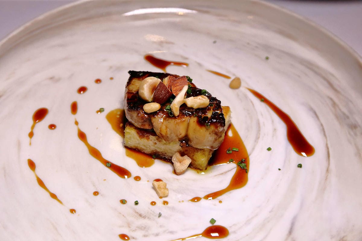 【食。台北】TK SEAFOOD & STEAK〜名不虛傳的低調牛排館，獨家熟成技術頂級美味牛排，高貴不貴，負擔得起的奢華享受