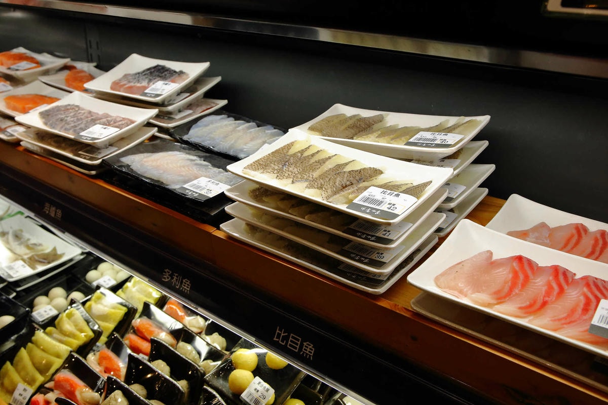 【食。台北】祥富水產新光南西店〜大排長龍的超人氣超市火鍋!海產新鮮直送,想吃什麼自己拿,銅板價就能吃到超滿足(已歇業)