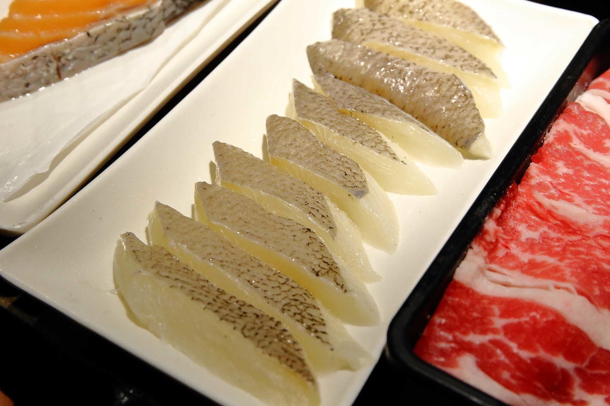 【食。台北】祥富水產新光南西店〜大排長龍的超人氣超市火鍋!海產新鮮直送,想吃什麼自己拿,銅板價就能吃到超滿足(已歇業)