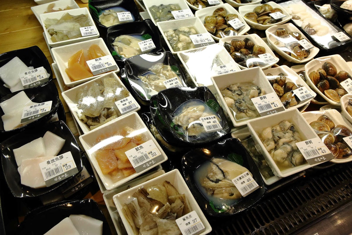 【食。台北】祥富水產新光南西店〜大排長龍的超人氣超市火鍋!海產新鮮直送,想吃什麼自己拿,銅板價就能吃到超滿足(已歇業)