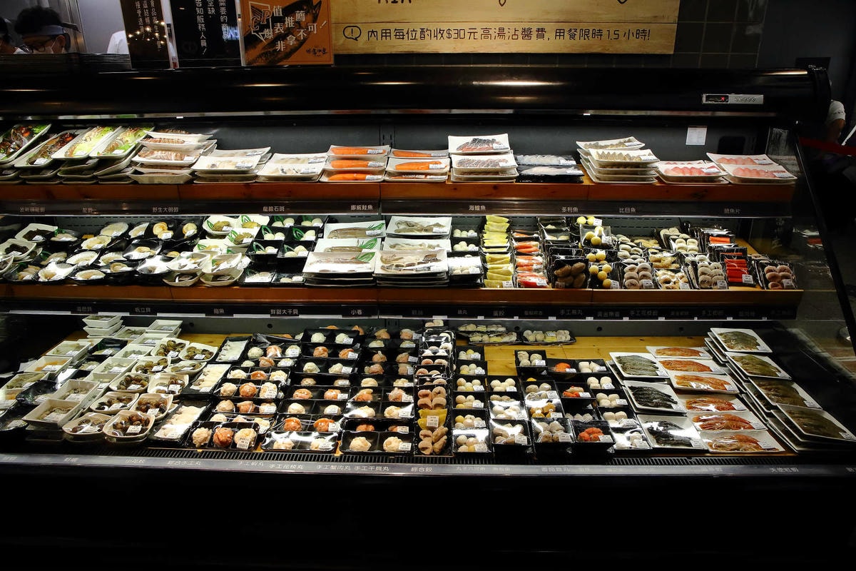 【食。台北】祥富水產新光南西店〜大排長龍的超人氣超市火鍋!海產新鮮直送,想吃什麼自己拿,銅板價就能吃到超滿足(已歇業)