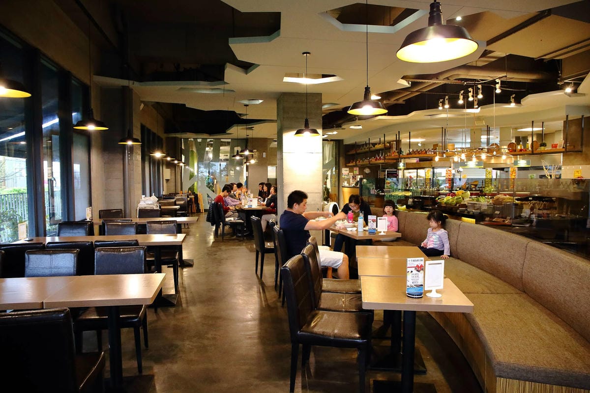 【遊。宜蘭】奇麗灣珍奶文化館〜宜蘭好吃好玩親子一日遊行程。溜小孩、室內遊憩、美食、親子景點，吃喝玩樂一次搞定！