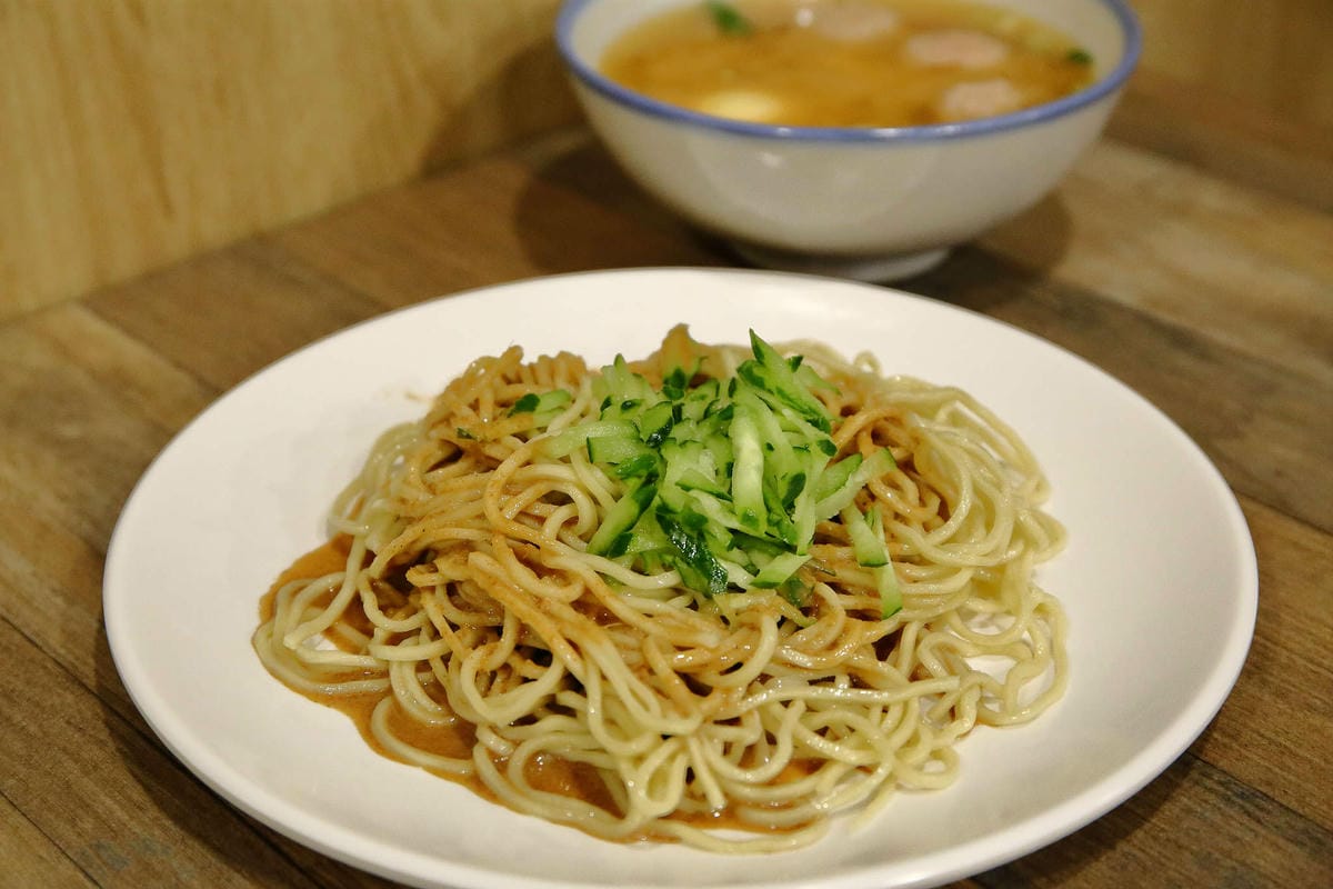 【食。板橋】基隆美華大腸圈-板橋四維店〜基隆傳統味古早小吃板橋人也吃得到！50年的好味道，純手工製作大腸圈+黑白切，吃過都說讚！