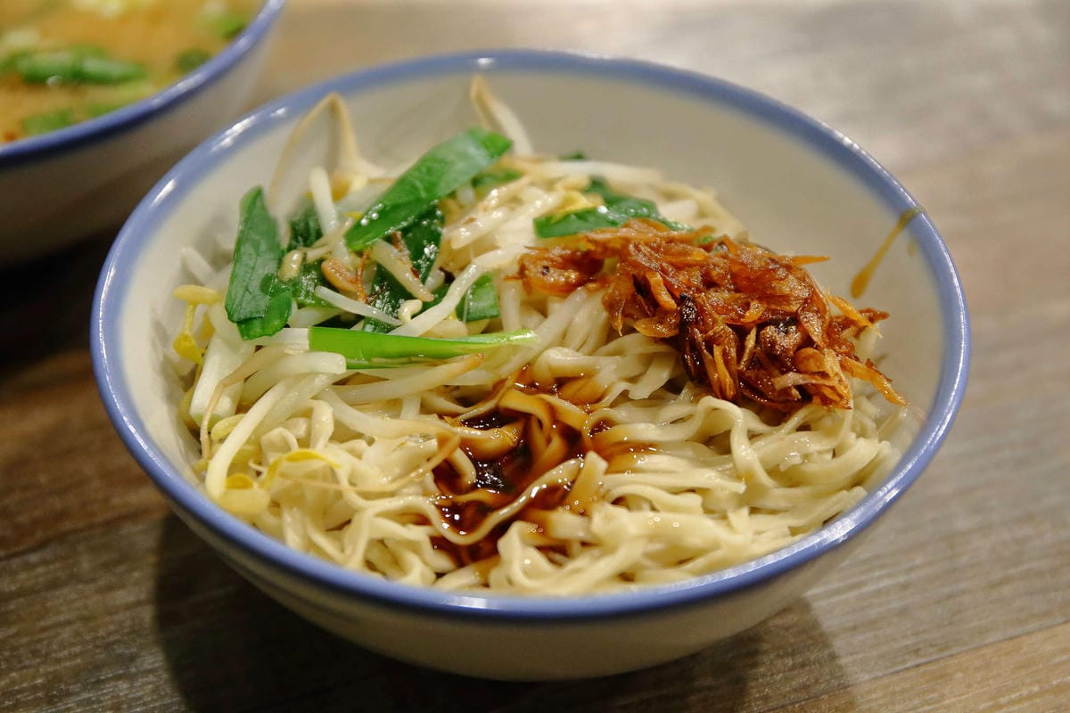 【食。板橋】基隆美華大腸圈-板橋四維店〜基隆傳統味古早小吃板橋人也吃得到！50年的好味道，純手工製作大腸圈+黑白切，吃過都說讚！