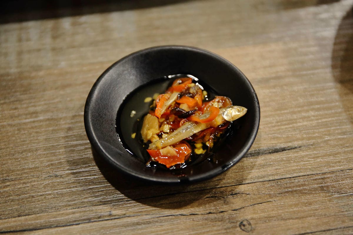 【食。板橋】基隆美華大腸圈-板橋四維店〜基隆傳統味古早小吃板橋人也吃得到！50年的好味道，純手工製作大腸圈+黑白切，吃過都說讚！