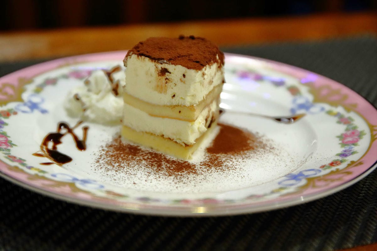 【食。台北】Style Steak 世代歐陸牛排西餐廳〜帶著你的寶貝毛小孩一起吃牛排大餐吧，台北可以帶寵物的西餐廳，還有提供寵物餐點！