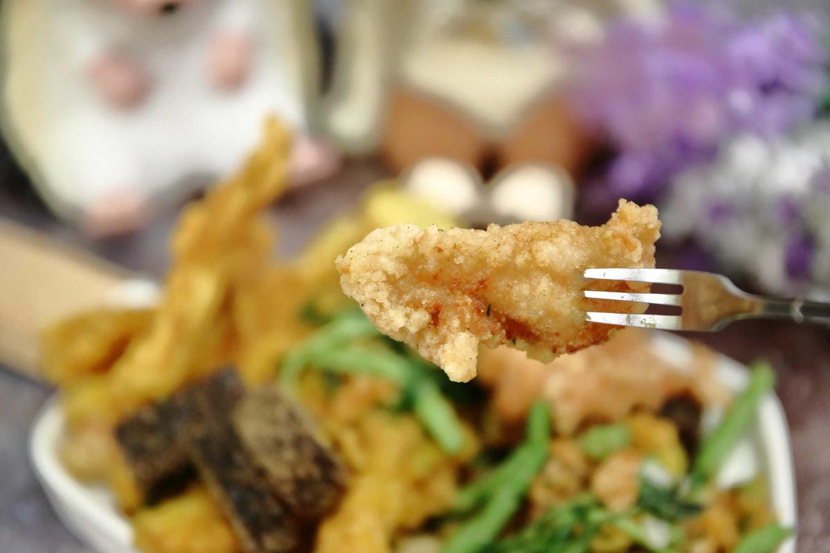 【食。台北】鹹酥李〜文青風鹹酥雞？！8種配料創新吃法，顛覆傳統，鹹酥雞大變身！ 　