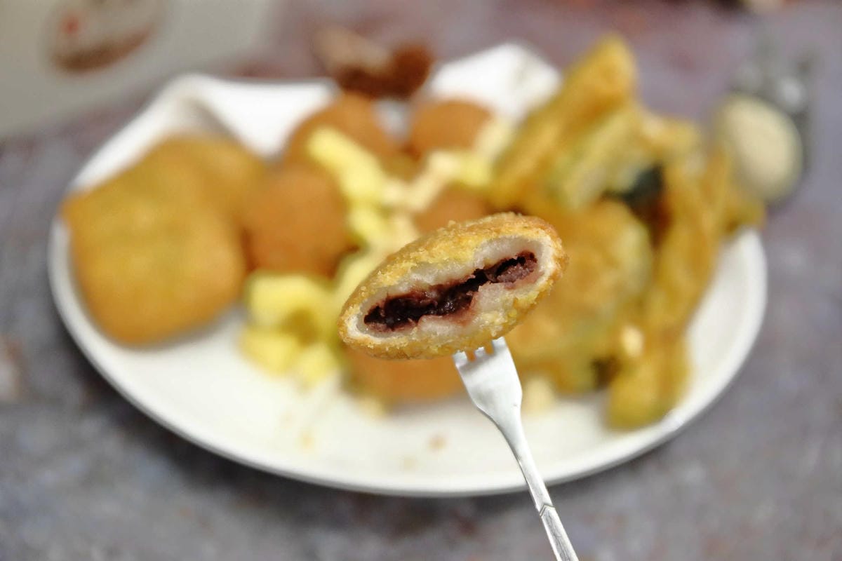 【食。台北】鹹酥李〜文青風鹹酥雞？！8種配料創新吃法，顛覆傳統，鹹酥雞大變身！ 　