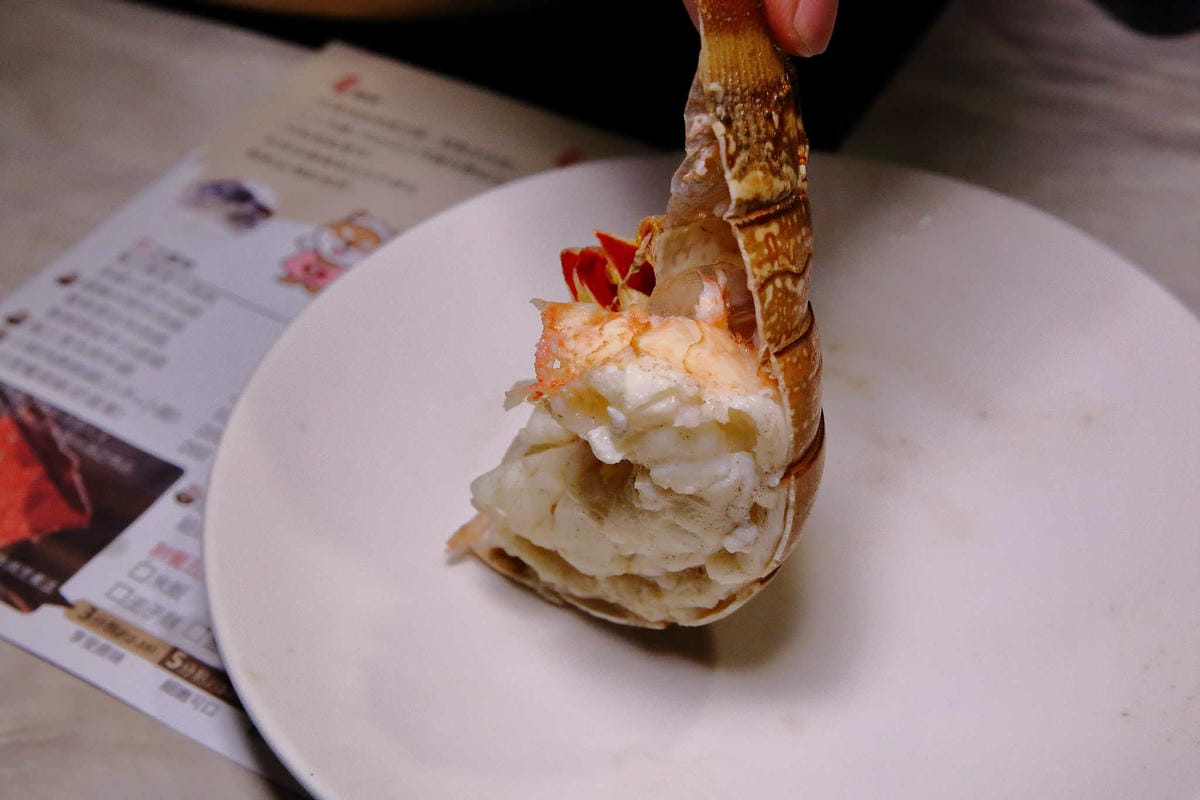 【食。龍潭】養鍋 Yang Guo 石頭涮涮鍋 桃園龍潭店〜逢甲商圈人氣小火鍋插旗桃園！大份量海陸鍋+大肉哥最低59元加倍肉量，俗擱大碗！（寵物友善）