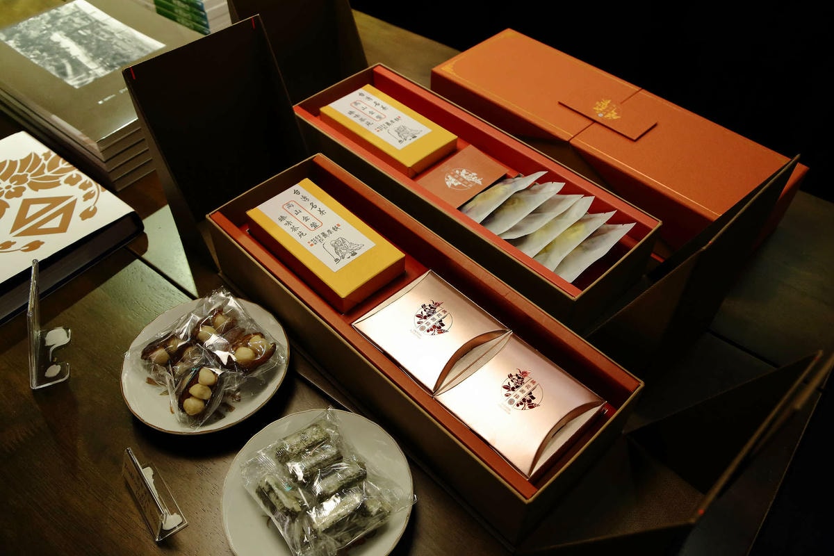 【食。台北】桃花源緣〜都市裡的桃花源,「老屋改建」的懷舊餐廳,充滿故事感的品茶空間