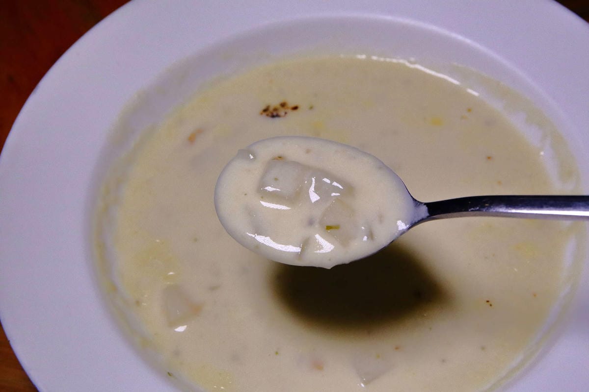 【食。台中】Gray House 灰房子〜中友百貨平價義式料理。PTT鄉民推薦的手作義大利麵店，CP值破表歡樂聚餐首選！(寵物友善)