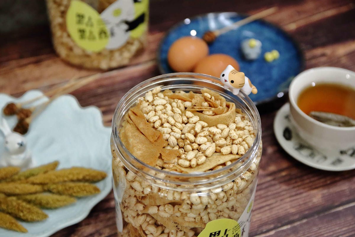 【台中新伴手禮】點點酥 美村店〜審計新村文青散步特色美食。手工蛋捲+爆米香混搭風碰出新滋味！越吃越涮嘴，完封零食控的心！